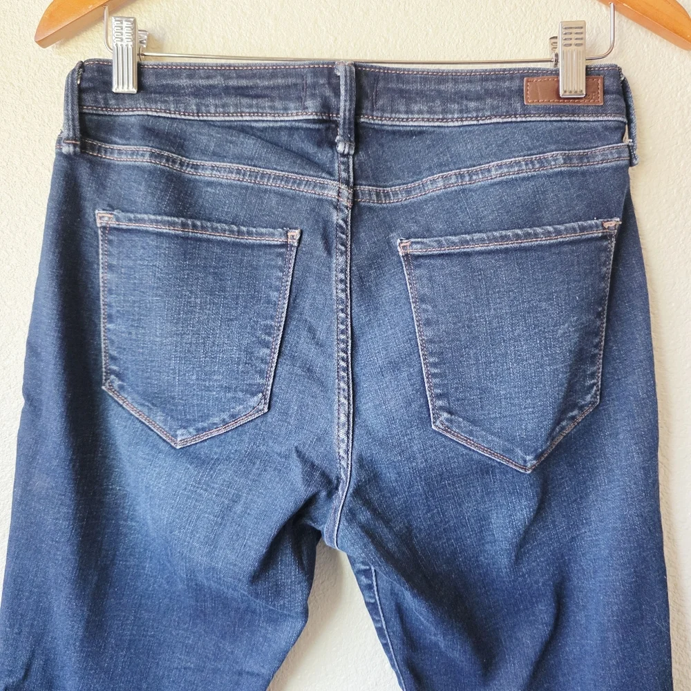 A&F Harper Low rise Super Skinny Jean 29 Short